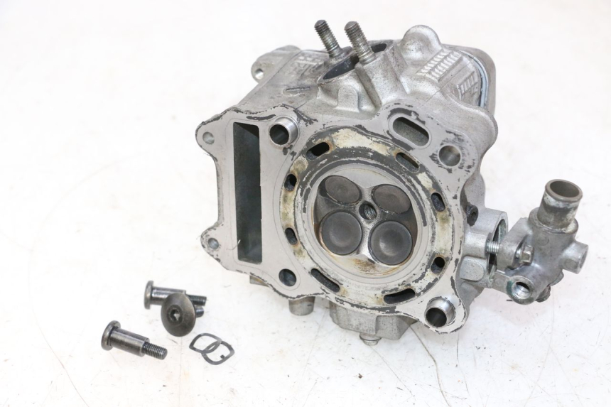 photo de CABEÇOTE SUZUKI BURGMAN 125 (2007 - 2014) - Zoom do estado de desgaste