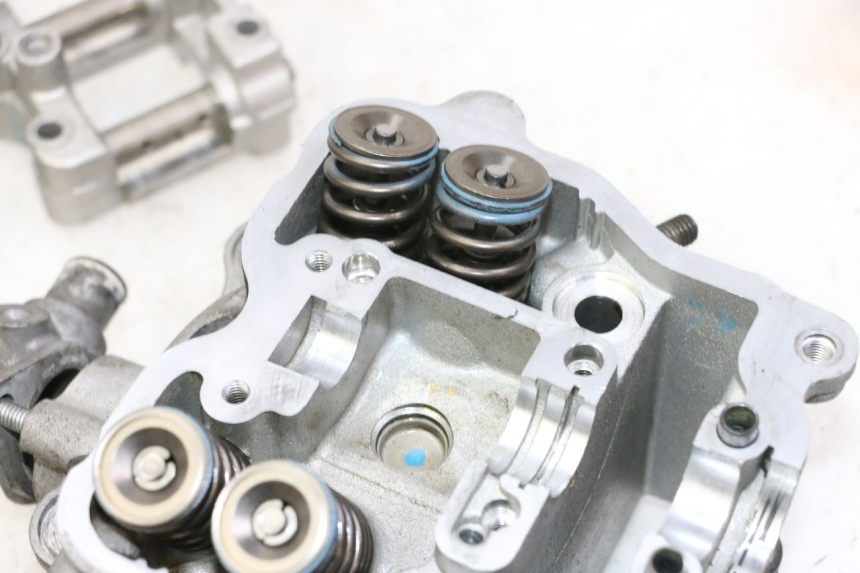 photo de CABEÇOTE SUZUKI BURGMAN 125 (2007 - 2014) - Marcações e referências