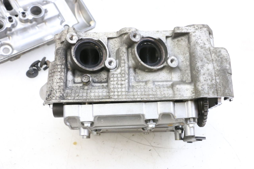 photo de CABEÇOTE SUZUKI BURGMAN 650 (2013 - 2020) - Inspeção visual