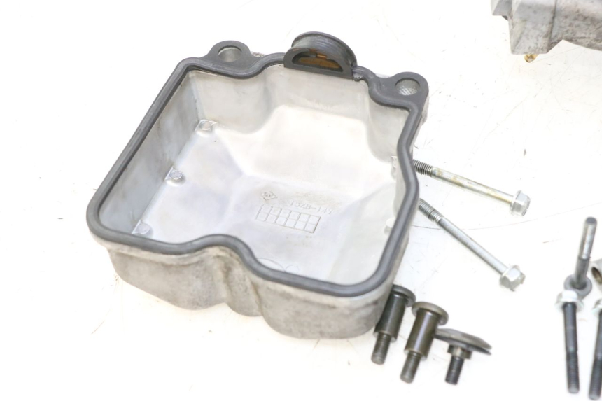 photo de CABEÇOTE SUZUKI BURGMAN 125 (2007 - 2014) - Detalhes característicos