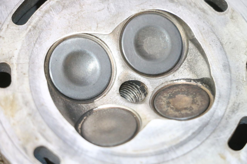 photo de CABEÇOTE SUZUKI BURGMAN 125 (2007 - 2014) - Detalhe da peça