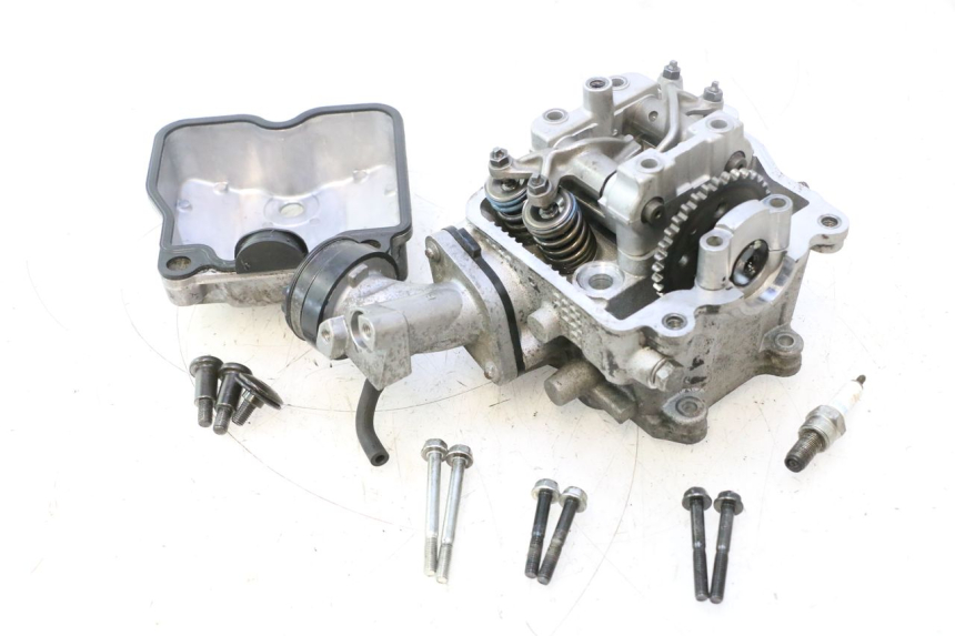 photo de CABEÇOTE SUZUKI BURGMAN 125 (2007 - 2014) - Detalhes característicos