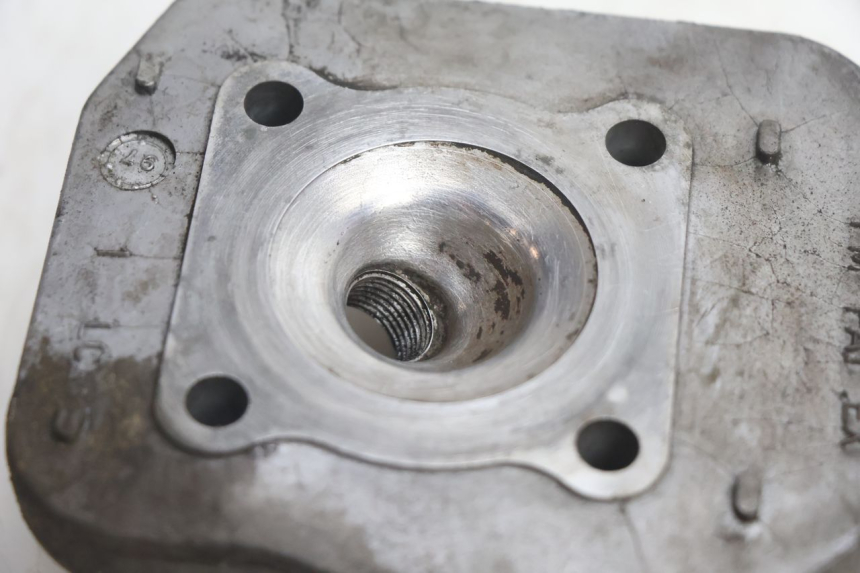 photo de CABEÇOTE PEUGEOT BUXY 50 (1993 - 1998) - Pontos de fixação