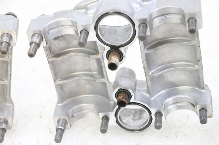 photo de CABEÇOTE HONDA CB R 1000 (2018 - 2023) - Vista geral