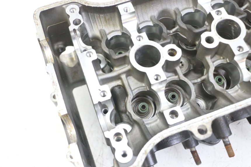 photo de CABEÇOTE HONDA CB R 1000 (2018 - 2023) - Estado da superfície