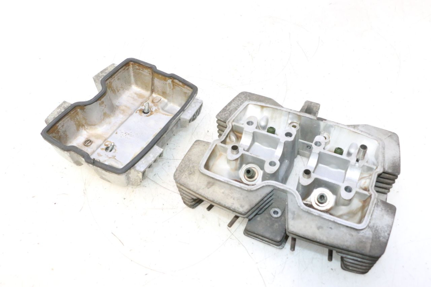 photo de CABEÇOTE HONDA CB TWO FIFTY 250 (1991 - 2002) - Detalhe da peça