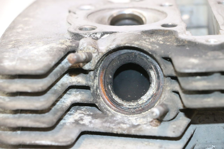 photo de CABEÇOTE HONDA CB TWO FIFTY 250 (1991 - 2002) - Detalhes característicos
