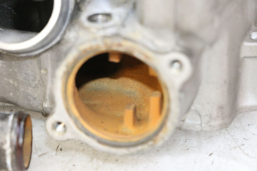 photo de CABEÇOTE HONDA CBR RR FIREBLADE 900 (1992 - 1994) - Inspeção visual