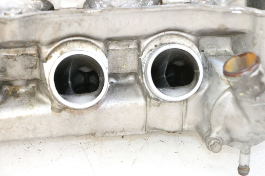 photo de CABEÇOTE HONDA CBR RR FIREBLADE 900 (1992 - 1994) - Zoom do estado de desgaste
