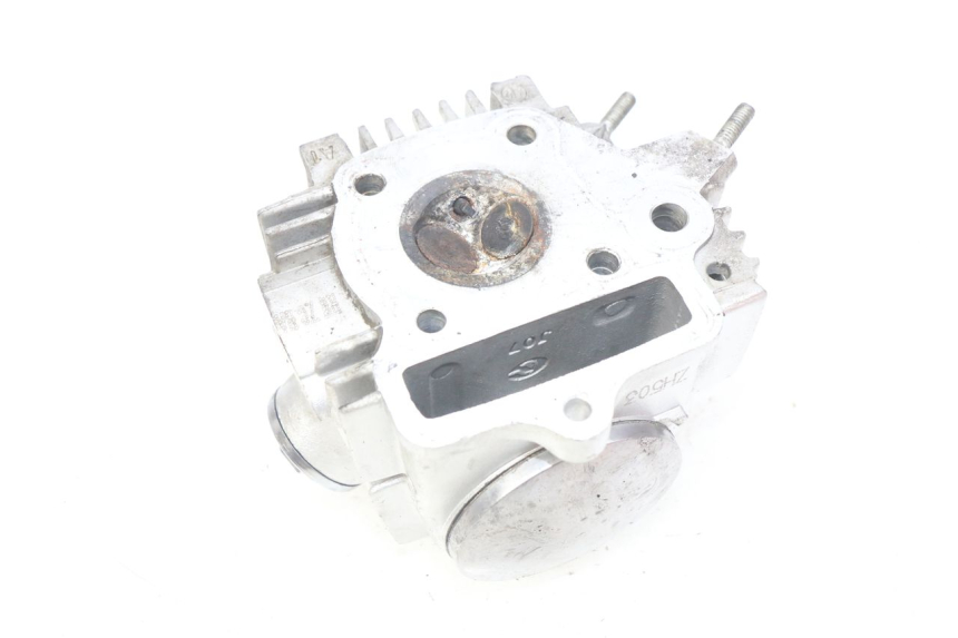 photo de CABEÇOTE TNT MOTOR CITY 50 (2007 - 2018) - Pontos de fixação