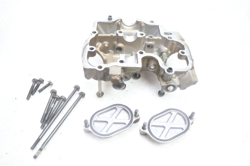 photo de CABEÇOTE SUZUKI DR S 600 (1985 - 1989) - Estado da superfície