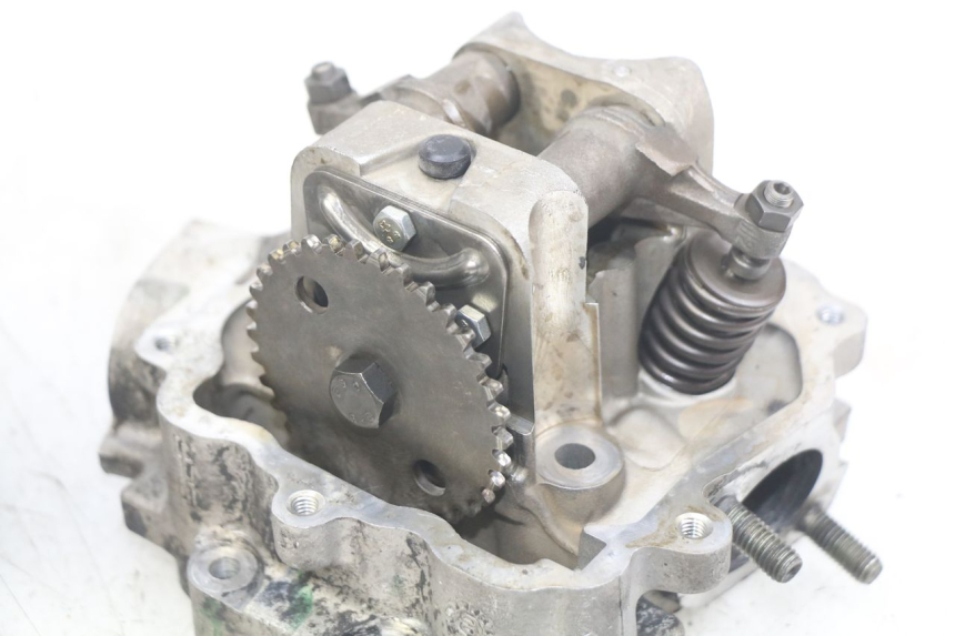 photo de CABEÇOTE PEUGEOT ELYSEO 125 (1999 - 2004) - Vista de perto