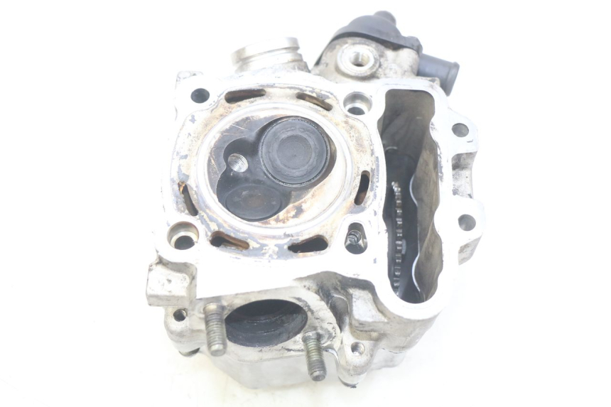 photo de CABEÇOTE PEUGEOT ELYSEO 125 (1999 - 2004) - Outro ângulo de visão
