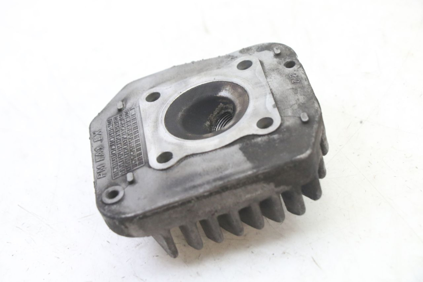 photo de CABEÇOTE PEUGEOT ELYSTAR 50 (2002 - 2014) - Pontos de fixação