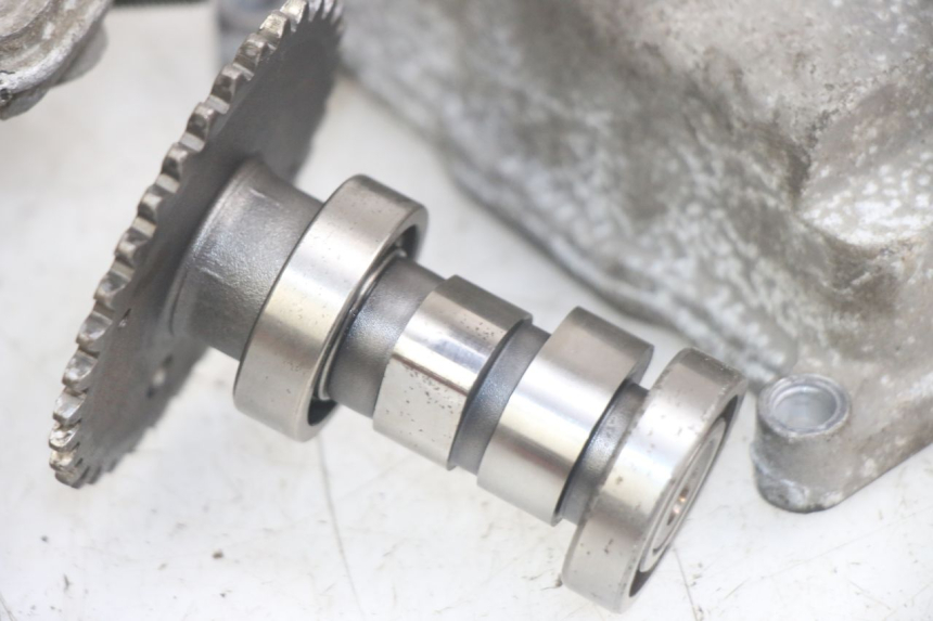 photo de CABEÇOTE JM MOTORS EVOLIS 4T 50 (2018 - 2022) - Detalhes característicos
