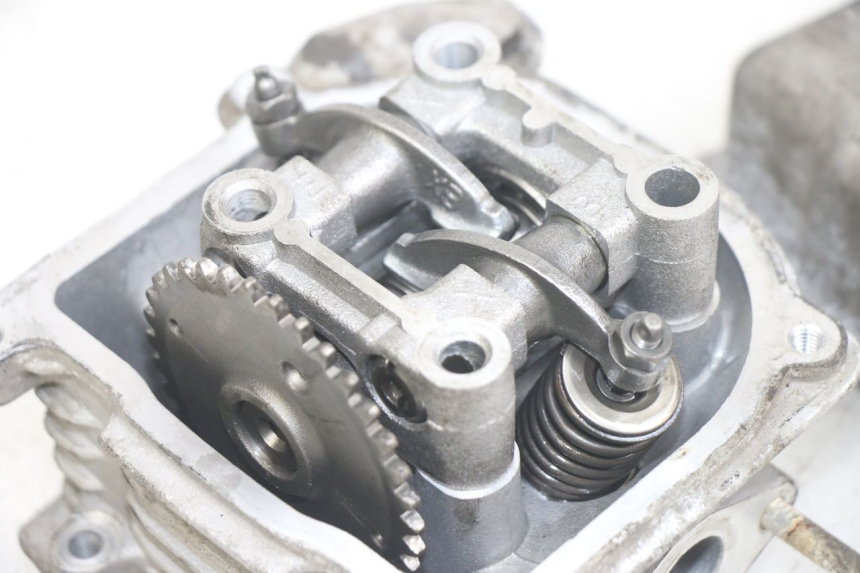 photo de CABEÇOTE JM MOTORS EVOLIS 4T 50 (2018 - 2022) - Estado da superfície