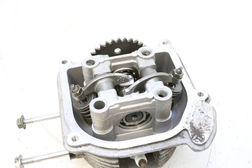 photo de CABEÇOTE JM MOTORS EVOLIS 4T 50 (2018 - 2022) - Vista de perto