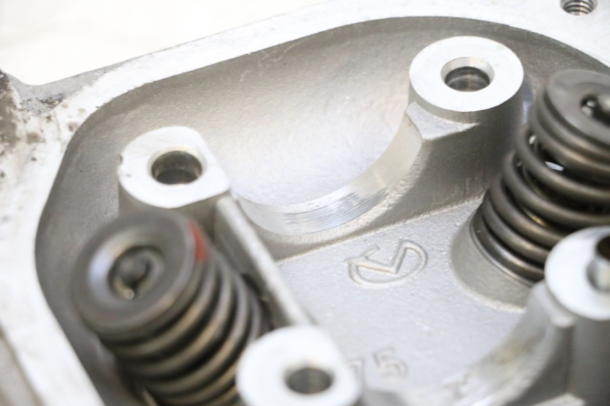 photo de CABEÇOTE JM MOTORS EVOLIS 4T 50 (2018 - 2022) - Zoom do estado de desgaste