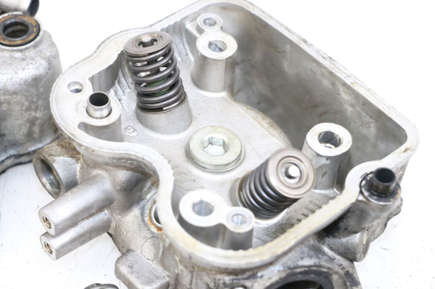 photo de CABEÇOTE HONDA FES S-WING SWING ABS 125 (2007 - 2015) - Ângulo alternativo