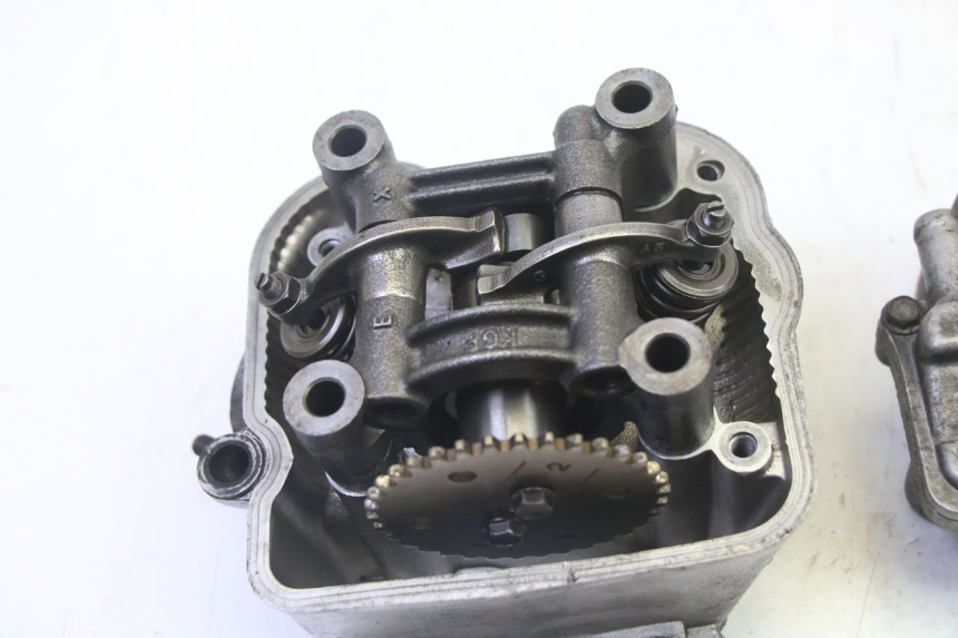 photo de CABEÇOTE HONDA FES S-WING SWING ABS 125 (2007 - 2015) - Estado da superfície