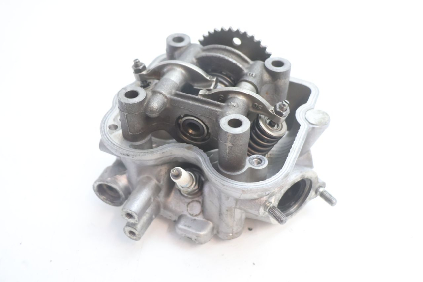photo de CABEÇOTE HONDA FES S-WING SWING ABS 125 (2007 - 2015) - Outro ângulo de visão