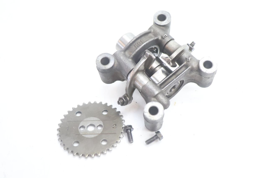 photo de CABEÇOTE HONDA FES S-WING SWING ABS 125 (2007 - 2015) - Pontos de fixação