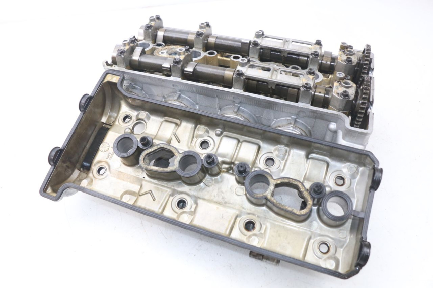 photo de CABEÇOTE YAMAHA FJR ABS 1300 (2006 - 2012) - Pontos de fixação