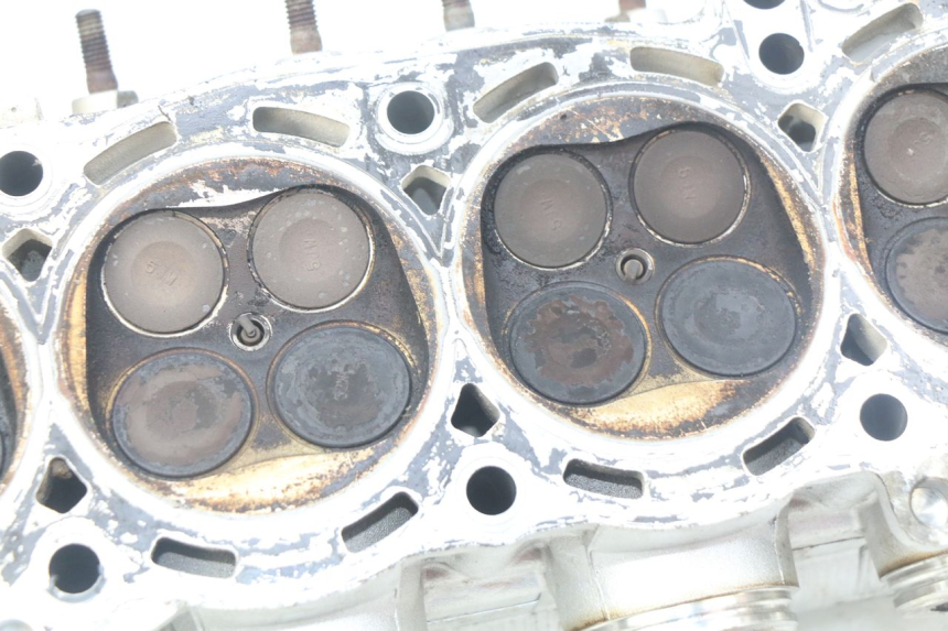 photo de CABEÇOTE YAMAHA FJR ABS 1300 (2006 - 2012) - Zoom do estado de desgaste