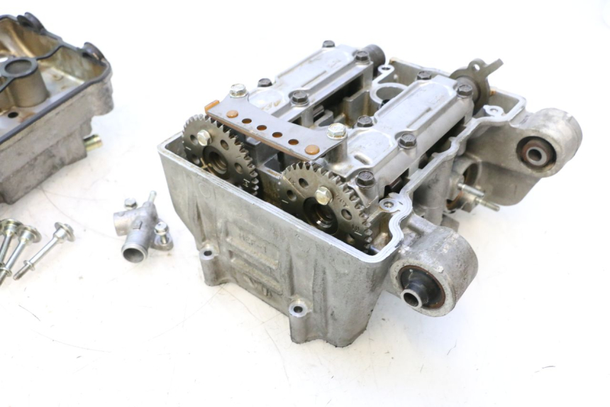 photo de CABEÇOTE HONDA FJS SILVER WING SILVERWING 400 (2005 - 2008) - Vista principal