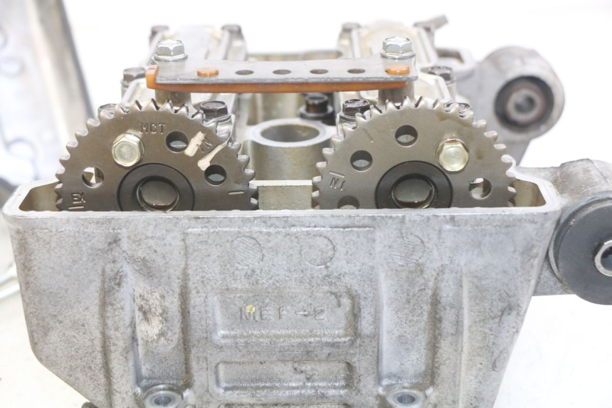 photo de CABEÇOTE HONDA FJS SILVERWING SILVER WING 400 (2009 - 2016) - Vista de perto