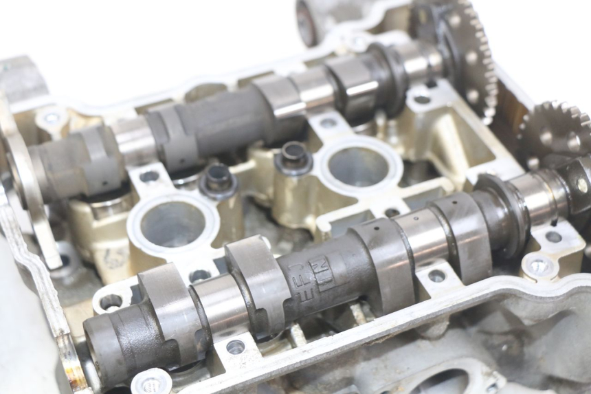 photo de CABEÇOTE HONDA FJS SILVERWING SILVER WING 400 (2009 - 2016) - Inspeção visual