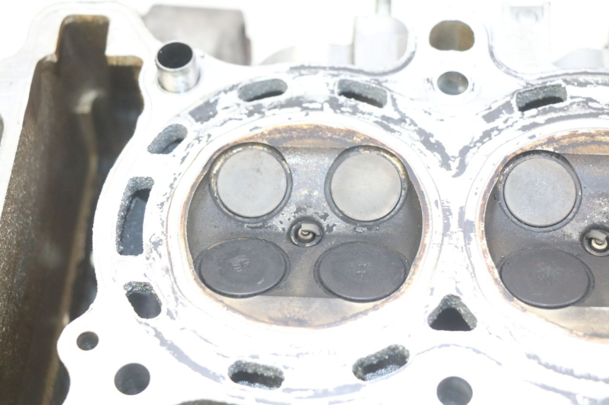 photo de CABEÇOTE HONDA FJS SILVERWING SILVER WING 400 (2009 - 2016) - Zoom do estado de desgaste