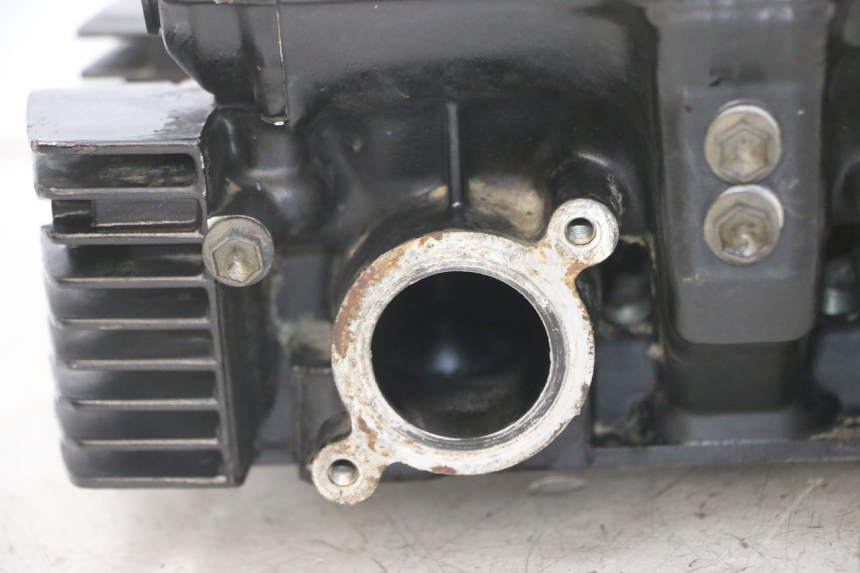 photo de CABEÇOTE SUZUKI GS GSE 500 (2001 - 2003) - Detalhes característicos
