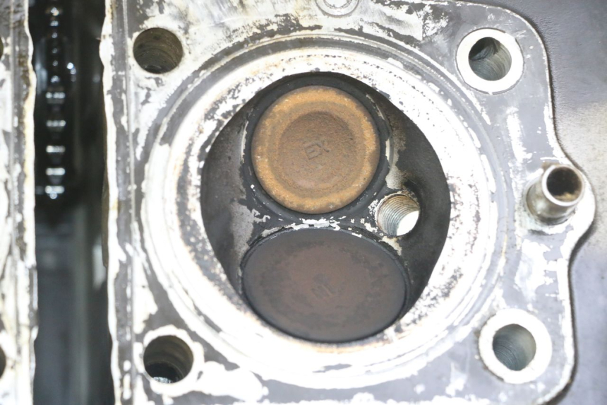 photo de CABEÇOTE SUZUKI GS GSE 500 (2001 - 2003) - Ampliação dos componentes