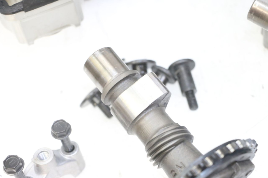 photo de CABEÇOTE SUZUKI GS GSE 500 (2001 - 2003) - Vista de perto