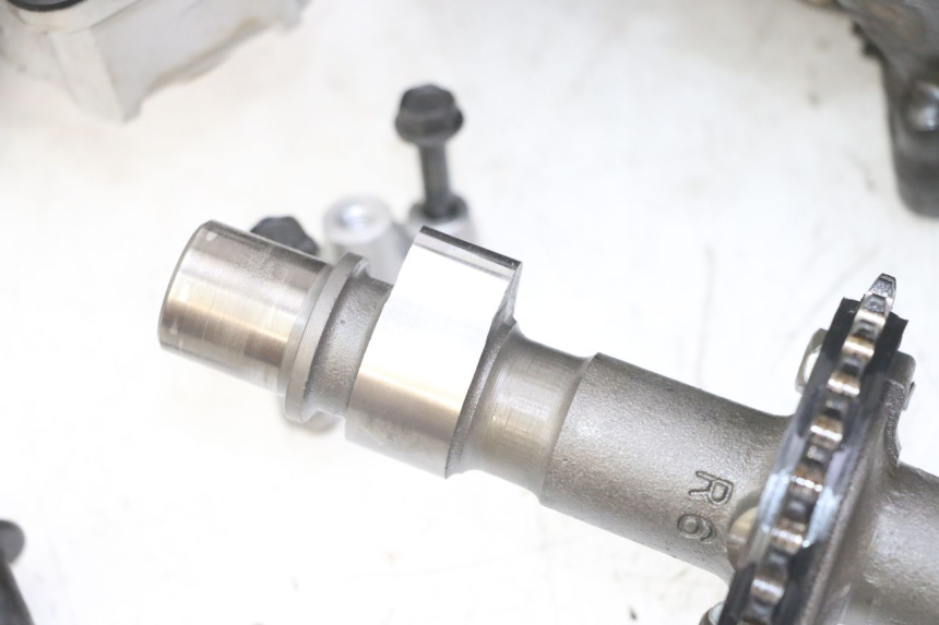 photo de CABEÇOTE SUZUKI GS GSE 500 (2001 - 2003) - Estrutura - ampliação