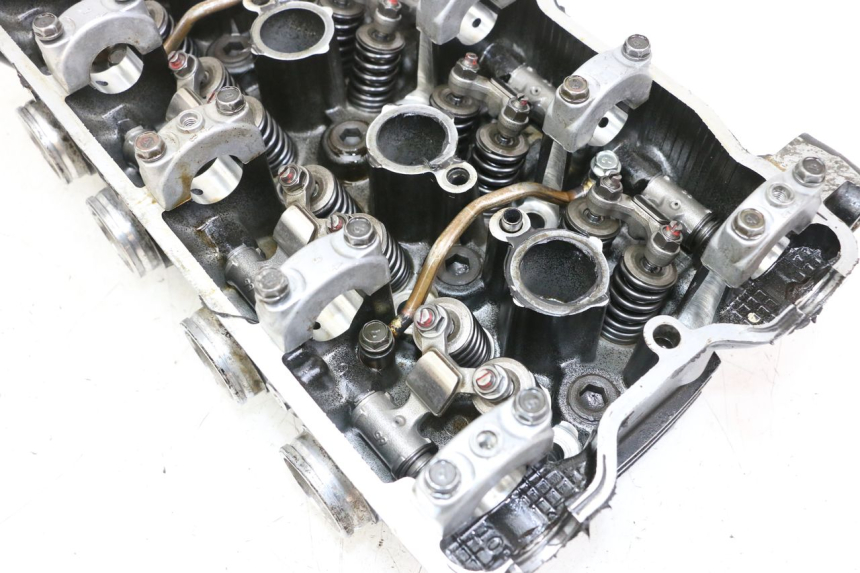photo de CABEÇOTE KAWASAKI GTR 1000 (1994 - 2004) - Zoom do estado de desgaste