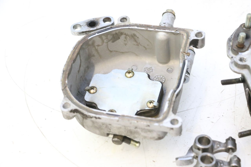 photo de CABEÇOTE PEUGEOT KISBEE 4T 50 (2010 - 2017) - Ângulo alternativo