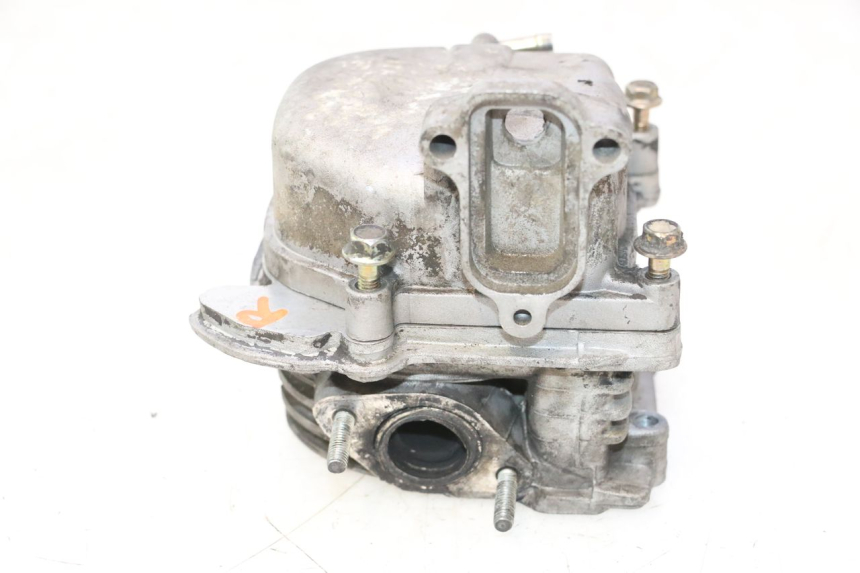 photo de CABEÇOTE PEUGEOT KISBEE 4T 50 (2018 - 2022) - Outro ângulo de visão