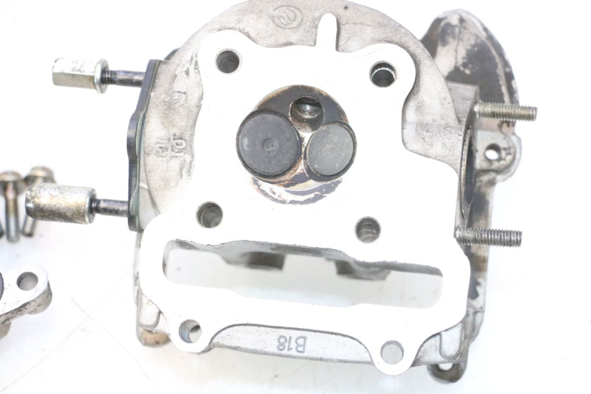 photo de CABEÇOTE PEUGEOT KISBEE 4T 50 (2018 - 2022) - Marcações e referências