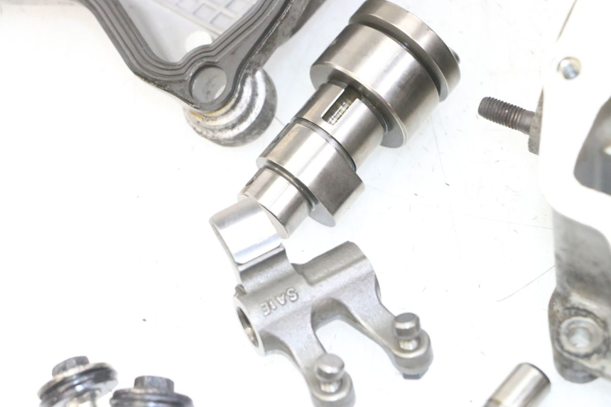 photo de CABEÇOTE PIAGGIO MP3 LT 300 (2010 - 2016) - Pontos de fixação
