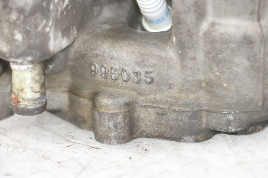 photo de CABEÇOTE PIAGGIO MP3 LT 300 (2010 - 2016) - Pontos de fixação