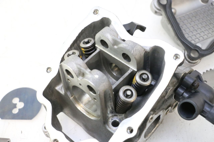 photo de CABEÇOTE PIAGGIO MP3 LT 300 (2010 - 2016) - Detalhe da peça