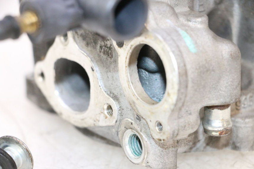photo de CABEÇOTE PIAGGIO MP3 LT 300 (2010 - 2016) - Pontos de fixação