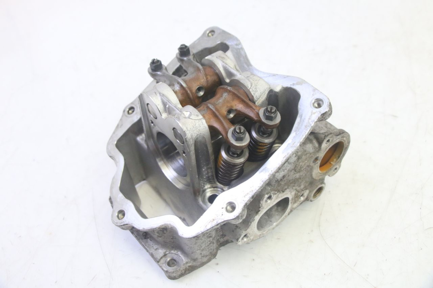 photo de CABEÇOTE PIAGGIO MP3 RL 250 (2006 - 2010) - Detalhes característicos