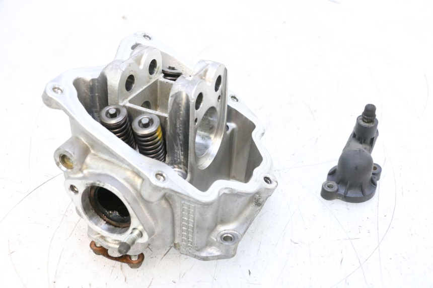 photo de CABEÇOTE PIAGGIO MP3 125 (2006 - 2014) - Detalhes característicos