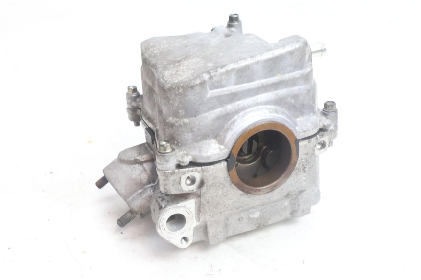 photo de CABEÇOTE YAMAHA N-MAX NMAX 125 (2021 - 2024) - Zoom do estado de desgaste