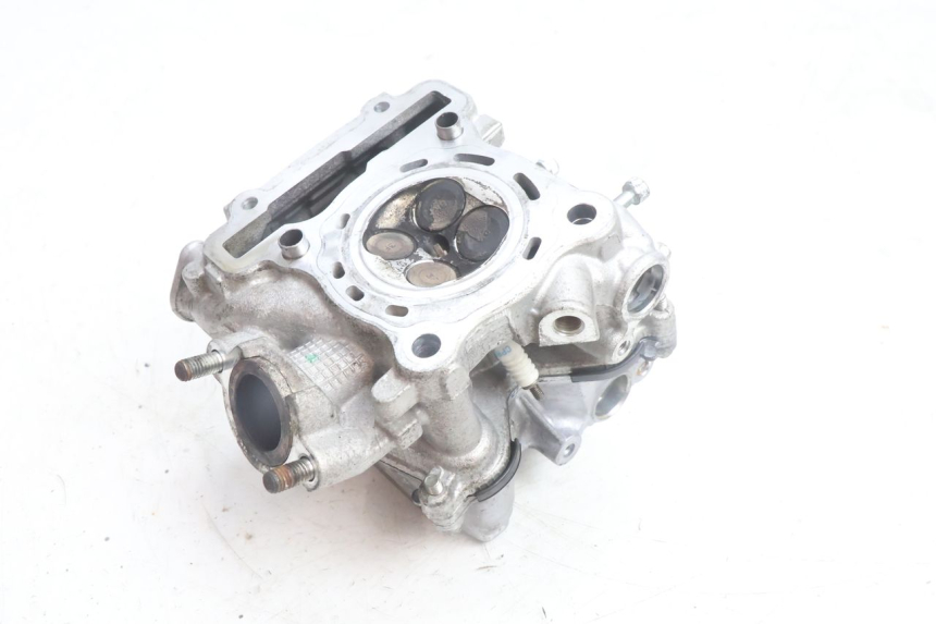 photo de CABEÇOTE YAMAHA N-MAX NMAX 125 (2021 - 2024) - Vista geral