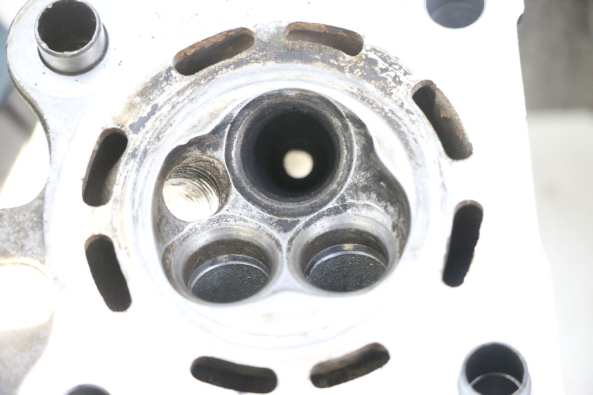 photo de CABEÇOTE YAMAHA NEOS NEO'S 4T 50 (2008 - 2016) - Pontos de fixação