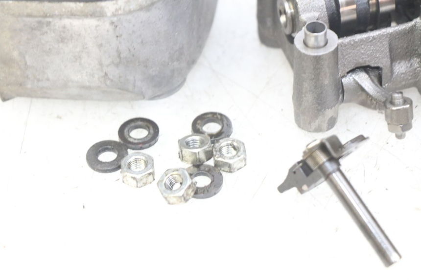 photo de CABEÇOTE HONDA NHX LEAD 110 (2008 - 2010) - Inspeção visual